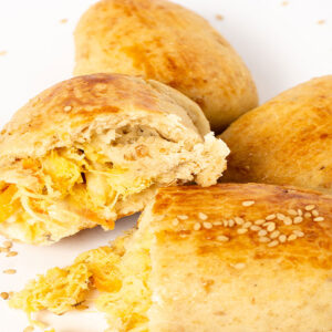 Enrolado de frango c/requeijão  PCT C/ 15 Unid.